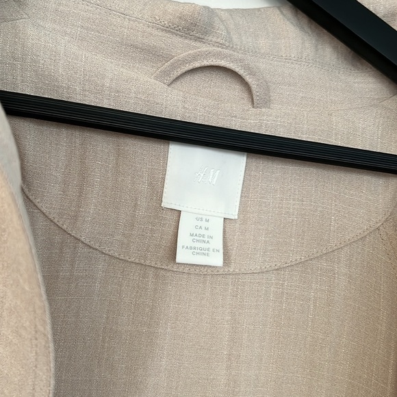 H&M trench coat - Picture 4 of 9